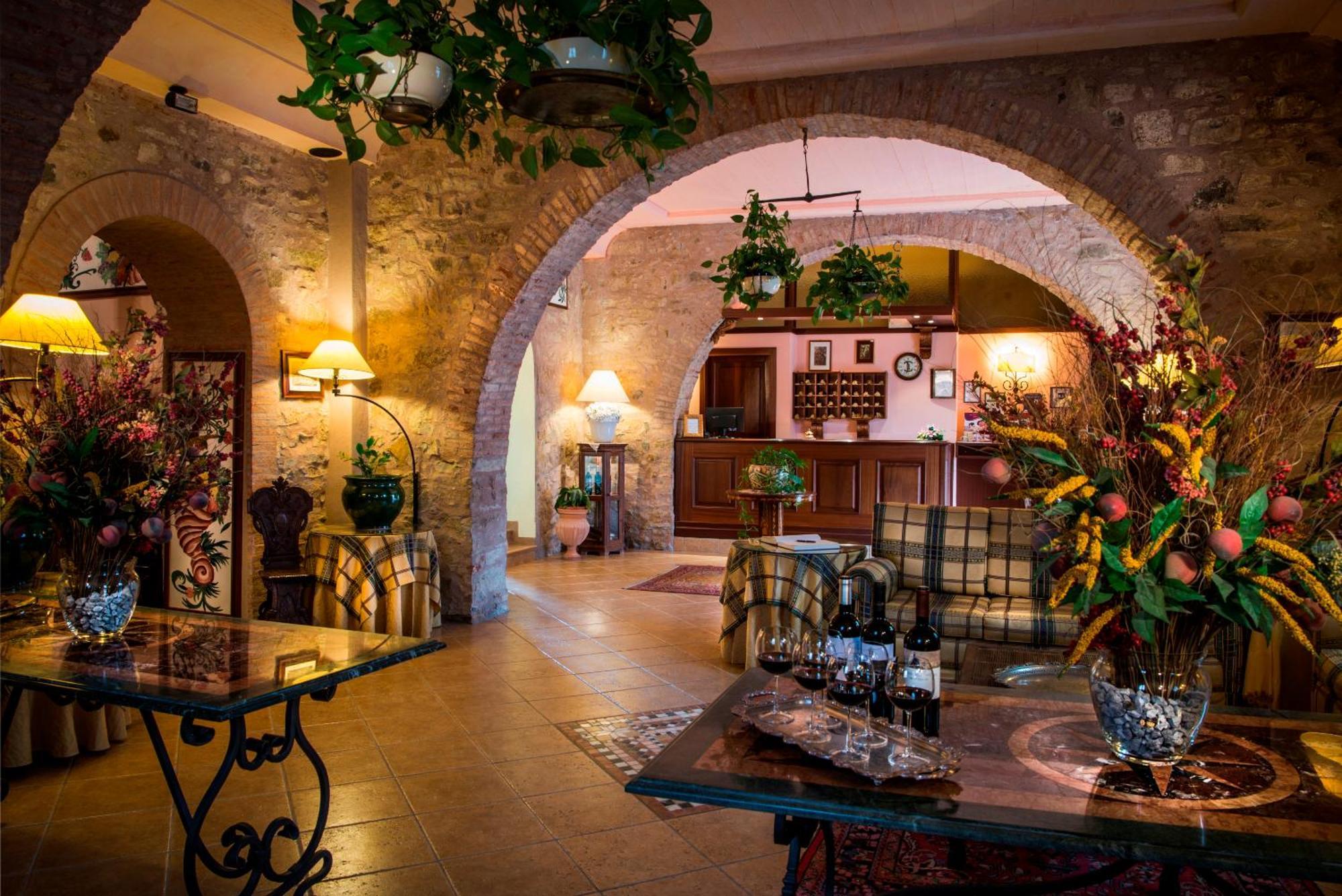 Relais Abbazia Santa Anastasia Resort & Winery Castelbuono  Exterior photo